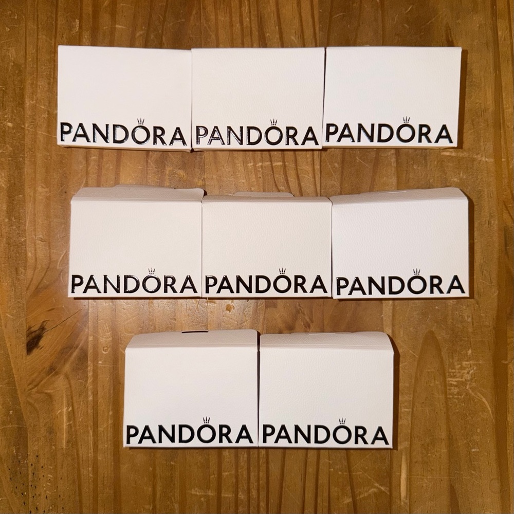Lot of 8 NWOT Authentic Pandora Foldable Charm Boxes w/ Pandora Signature Tissue